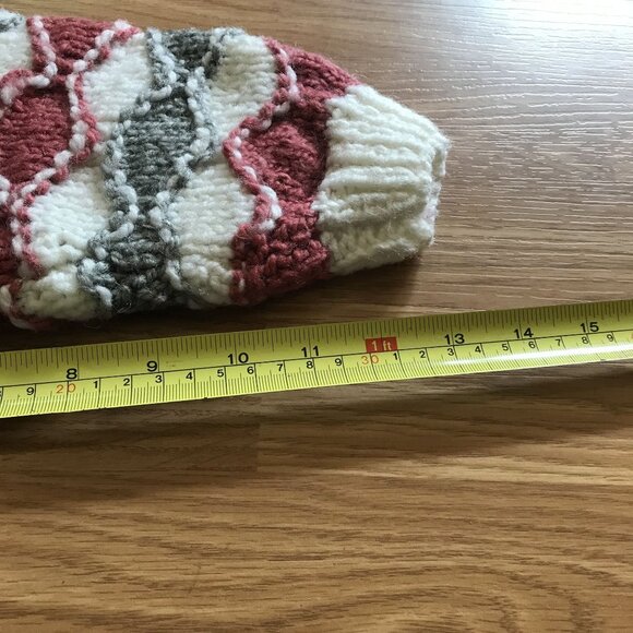 Kids Knitted Sweater Whimsical Waves Design Cozy Wool & Acrylic Small/Medium - Picture 7 of 11